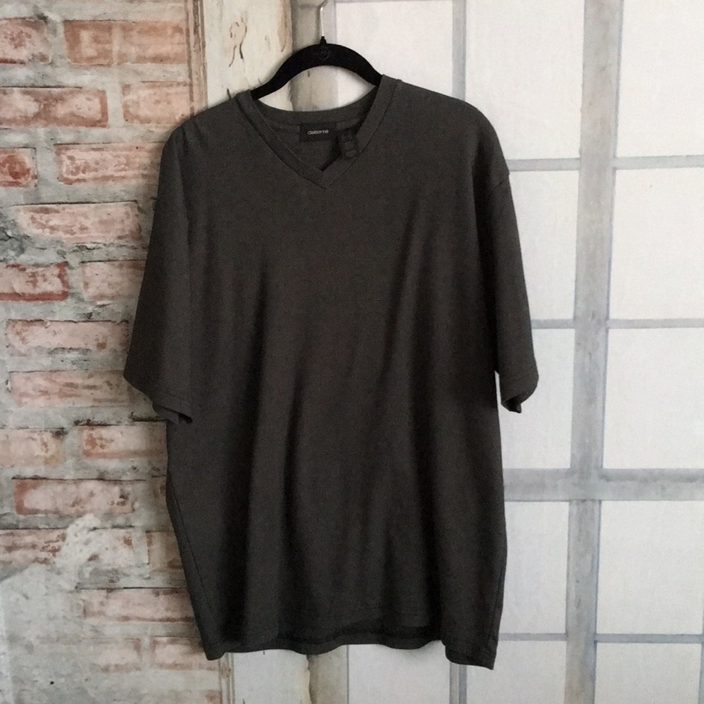 Short sleeve v neck dress t